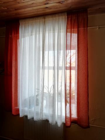 Jaunie aizskari zālē